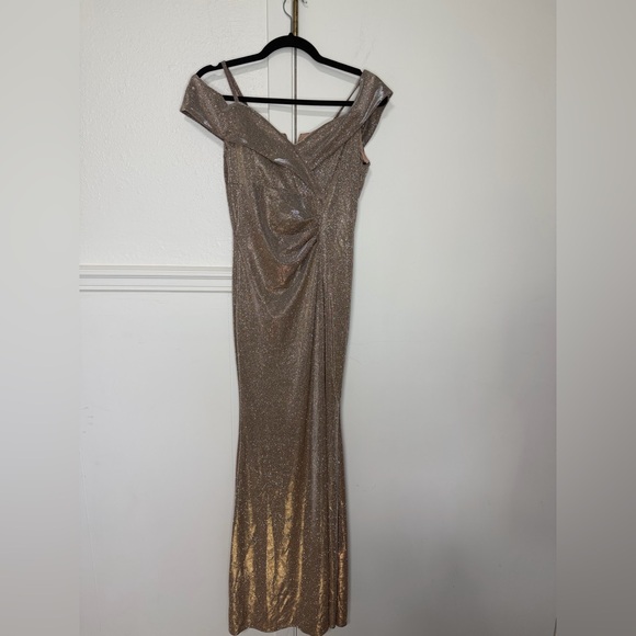 Lenovia Metallic Gold slit dress size M - Picture 3 of 7
